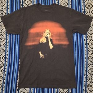 Weekends with Adele Las Vegas Residency Graphic T-Shirt - Size Small